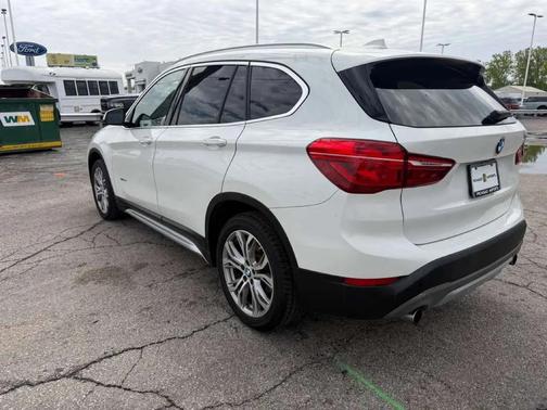 White 2017 BMW X1 sDrive28i
