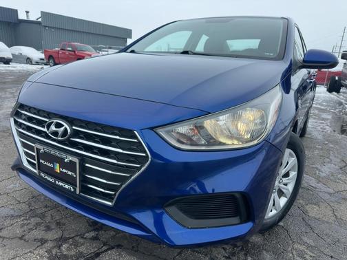 2019 Hyundai Accent SE
