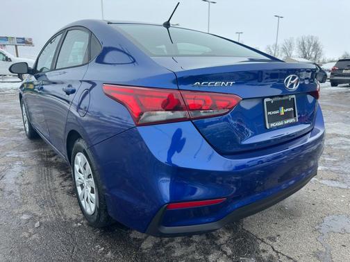 2019 Hyundai Accent SE