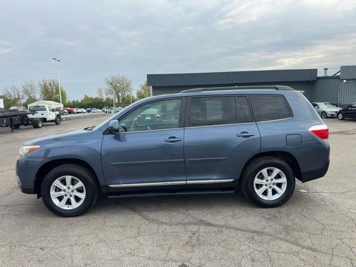 2013 Toyota Highlander SE
