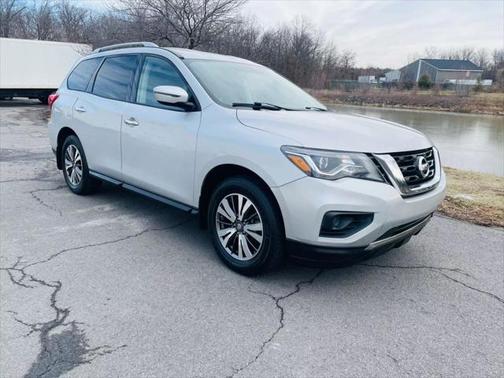 2017 Nissan Pathfinder S
