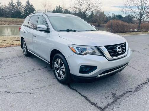 2017 Nissan Pathfinder S