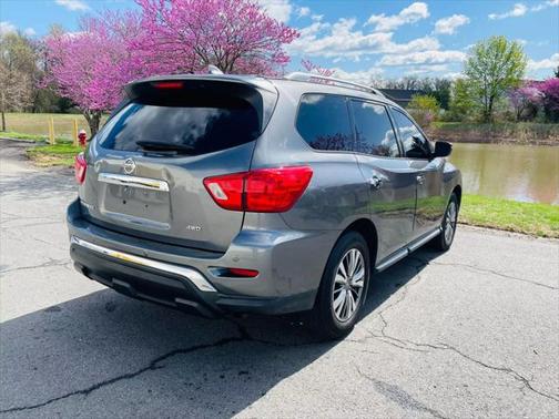 2019 Nissan Pathfinder S Sport Utility 4D