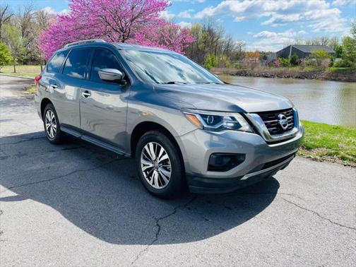 2019 Nissan Pathfinder S Sport Utility 4D
