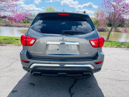 2019 Nissan Pathfinder S Sport Utility 4D