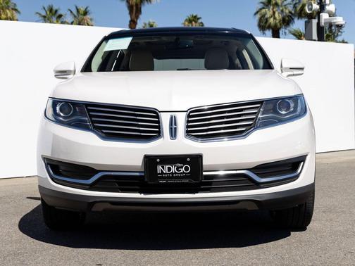 White Platinum Metallic Tri-Coat 2018 Lincoln MKX Reserve