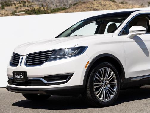White Platinum Metallic Tri-Coat 2018 Lincoln MKX Reserve