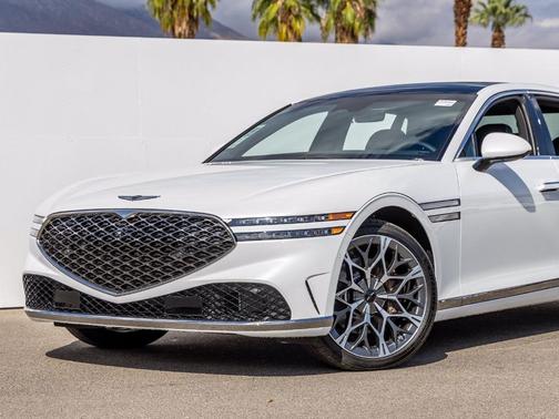 Uyuni White 2026 Genesis G90 3.5T E-SC MHEV AWD