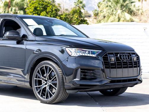 2022 Audi Q7 55 Prestige