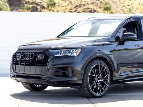 2022 Audi Q7 55 Prestige