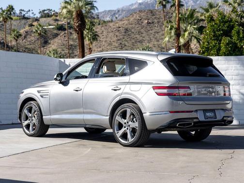 2022 Genesis GV80 2.5T