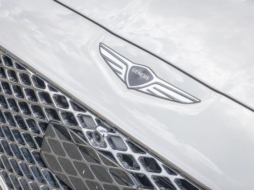 Vatna Gray 2026 Genesis G70 3.3T Prestige Graphite