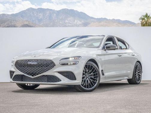 Vatna Gray 2026 Genesis G70 3.3T Prestige Graphite