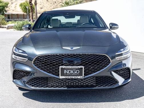 Hallasan Green 2023 Genesis G70 2.0T RWD