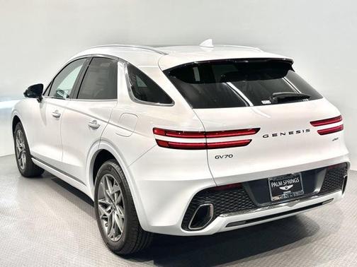 Uyuni White 2025 Genesis GV70 2.5T AWD