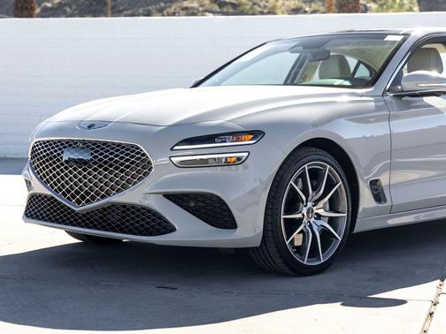 2026 Genesis G70 2.5T RWD Prestige
