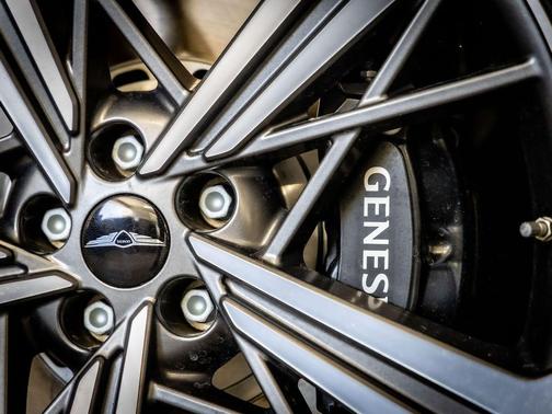 Savile Silver 2026 Genesis GV80 Coupe 3.5T e-SC