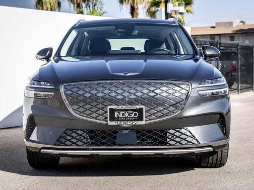 Makalu Gray 2025 Genesis Electrified GV70 Advanced AWD