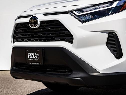 Ice 2025 Toyota RAV4 XLE
