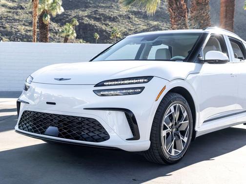 2026 Genesis GV60 19'