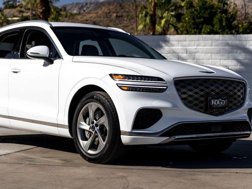 2026 Genesis GV70 2.5T