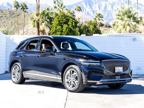 Vik Black 2025 Genesis GV70 2.5T AWD