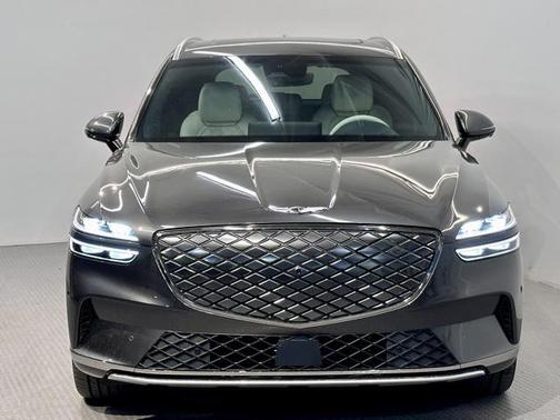 2025 Genesis Electrified GV70 Advanced AWD
