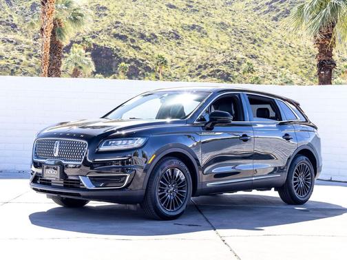 2019 Lincoln Nautilus Standard