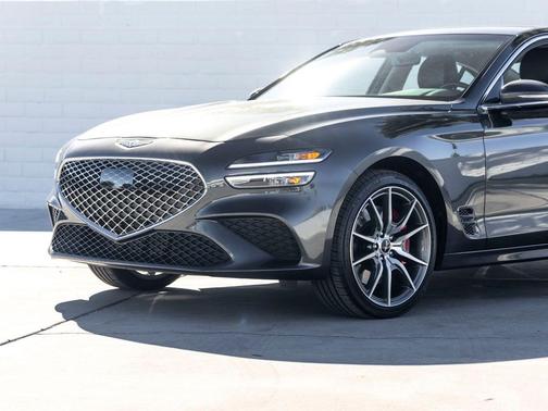 2025 Genesis G70 2.5T AWD