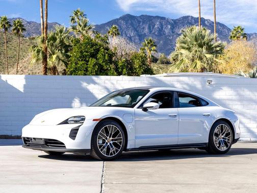 2023 Porsche Taycan GTS