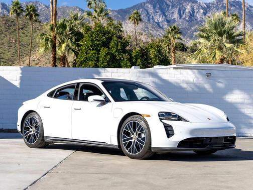 2023 Porsche Taycan GTS