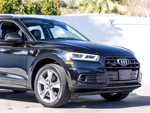 2019 Audi Q5 2.0T Prestige