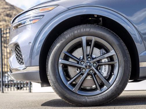 Ceres Blue 2027 Genesis GV70 2.5T Advanced