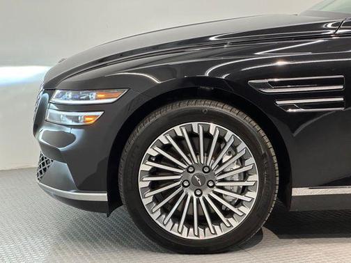 2024 Genesis Electrified G80 Advanced