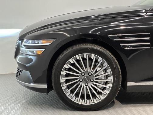 2024 Genesis Electrified G80 Advanced