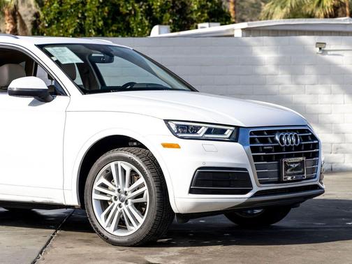 2018 Audi Q5 2.0T Tech Premium