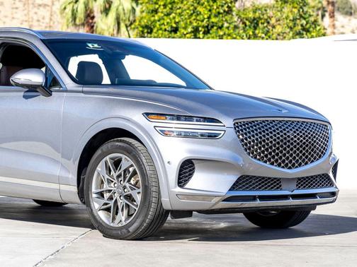 Savile Silver 2023 Genesis GV70 2.5T AWD