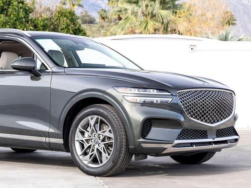 2025 Genesis GV70 2.5T AWD