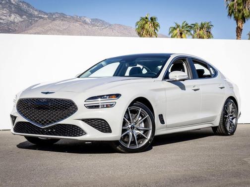 Vatna Gray 2026 Genesis G70 2.5T RWD Prestige
