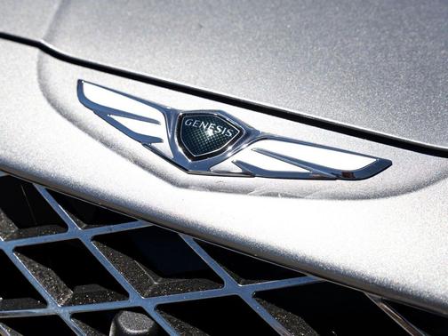 Savile Silver 2023 Genesis GV80 3.5T