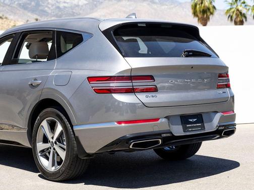 Savile Silver 2023 Genesis GV80 3.5T