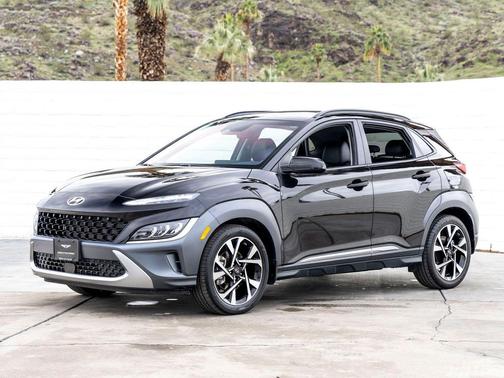 2022 Hyundai KONA Limited