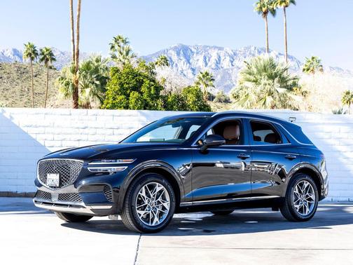 Vik Black 2025 Genesis GV70 2.5T AWD