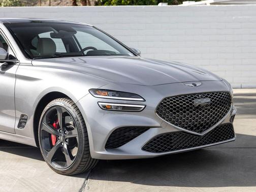 2026 Genesis G70 3.3T RWD Sport Prestige
