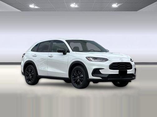 Platinum White Pearl 2027 Honda HR-V Sport