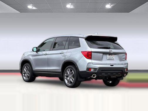 Lunar Silver Metallic 2023 Honda Passport AWD EX-L
