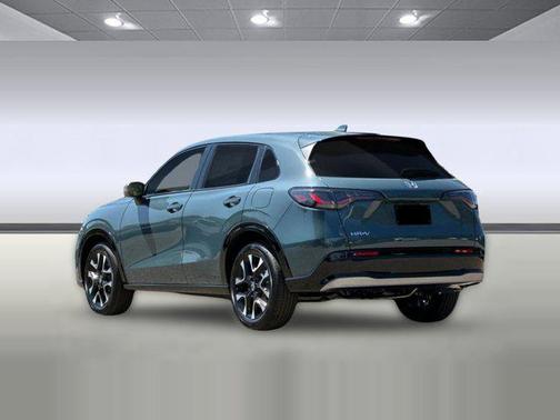 Nordic Forest Pearl 2027 Honda HR-V EX-L