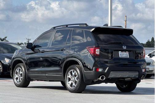 2023 Honda Passport AWD TrailSport
