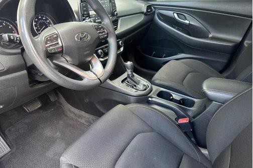2019 Hyundai Elantra GT Base