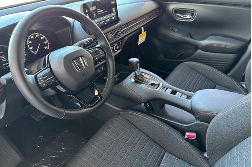 2026 Honda HR-V 2WD Sport